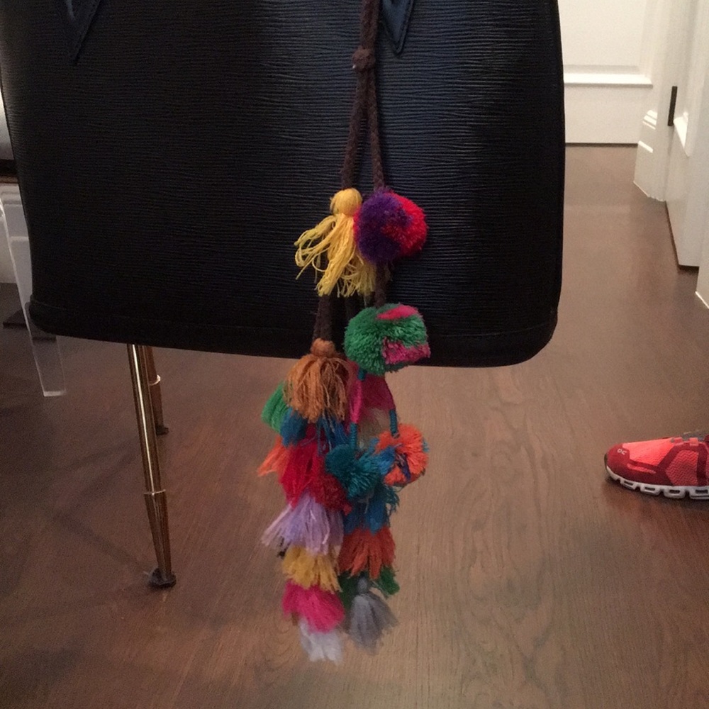 Purse fob - handmade cotton pompous and tassels - Picture 2 of 5